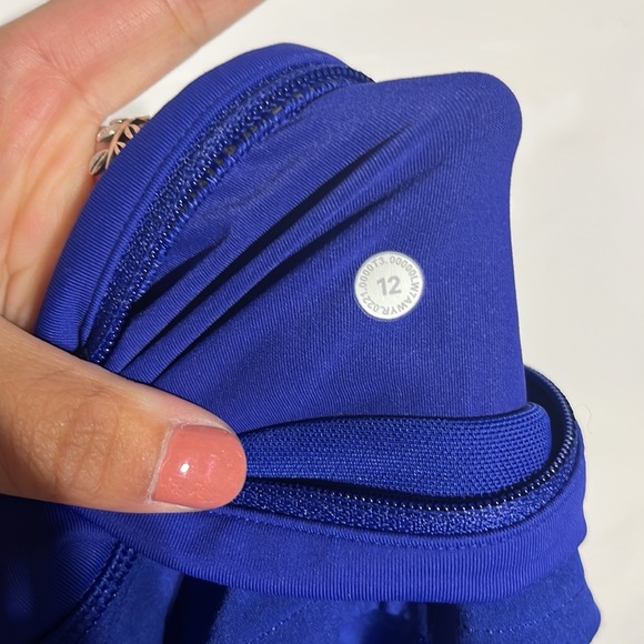 Lululemon Speed Up Short 2.5” Larkspur Size 12 - Picture 8 of 8
